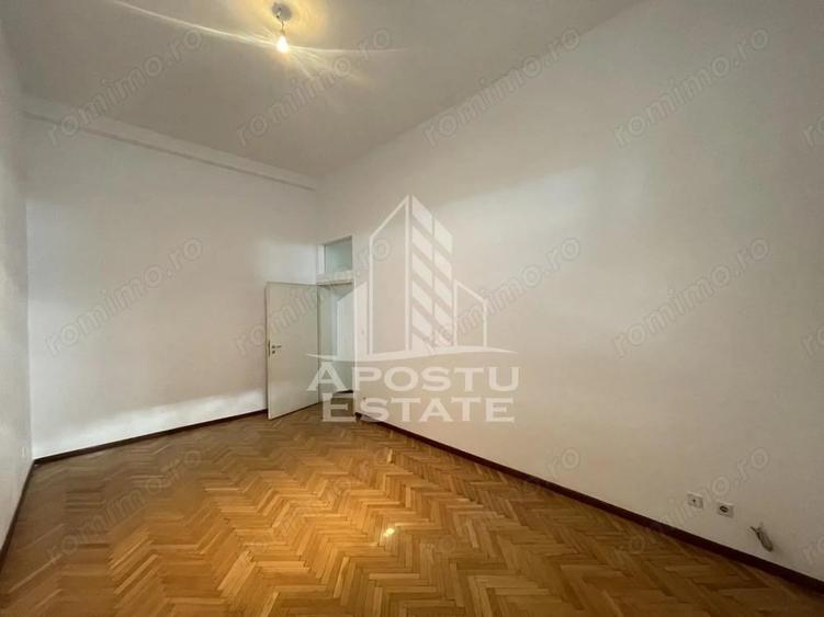 Apartament cu 5 camere, 125 mp, Zona Ultracentrala - 7