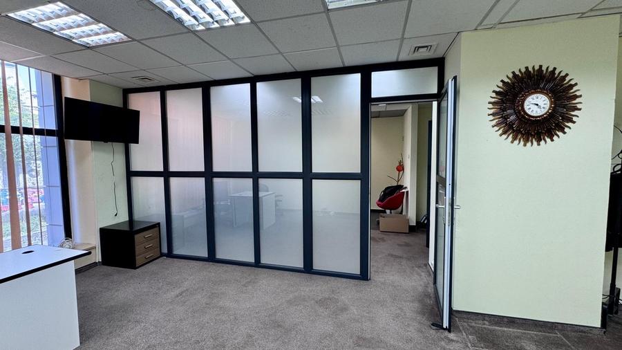 Închiriere spațiu comercial situat în București, Str. George Enescu nr. 36 - 5