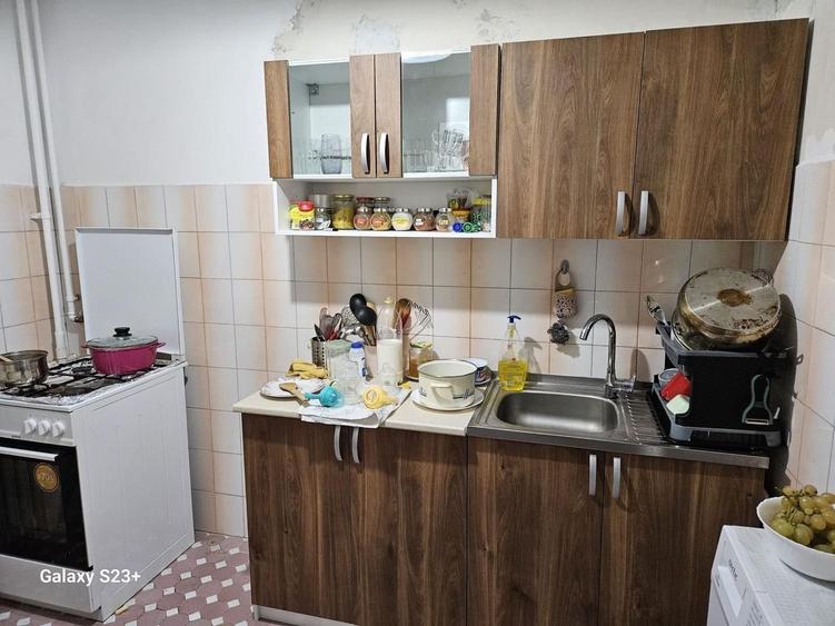 Apartament 2 camere  48 mp/ Sector 3/ Metrou 1 Dec 1918 la 5 min - 4