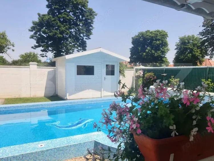 Vila de vanzare, cu 4 camere, 180 mp, zona Fratelia - 16