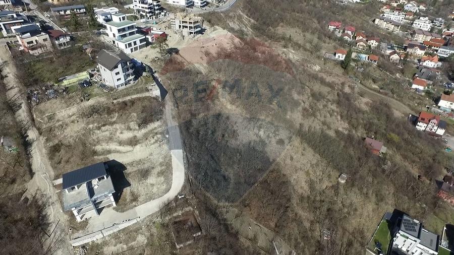 Teren 6309mp cu panoramă superbă asupra orașului – Uliului, Grigorescu - 9