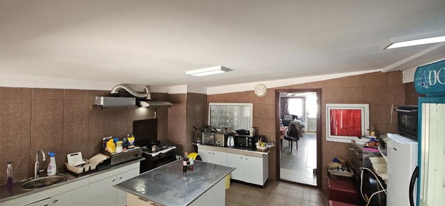 Casa de vanzare sau inchiriere central cernavoda 6 camere - 1