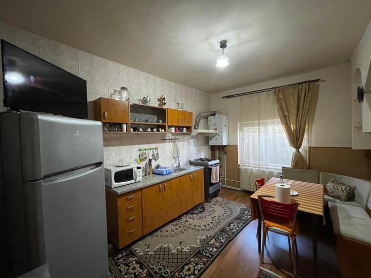 Casa P+1 cu spatiu comercial inclus si teren de 312mp in zona Brestei - 8