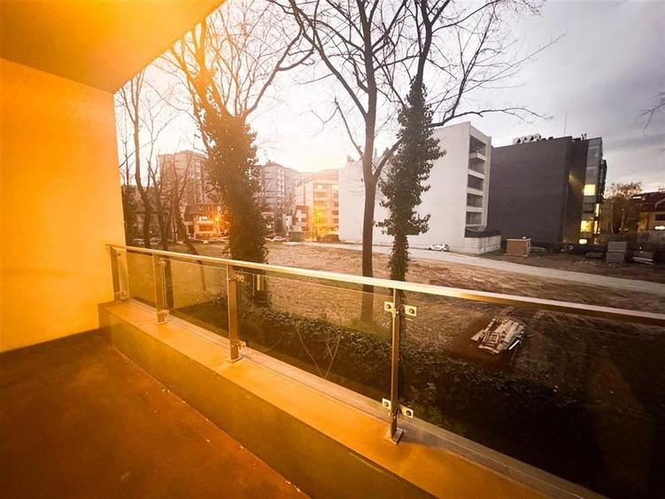 Apartament 3 camere de inchiriat Barbu Delavrancea - 32