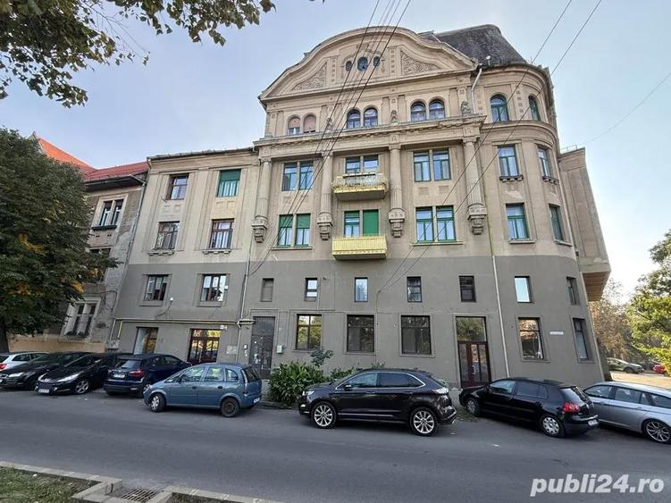 Apartamen de vanzare - 1