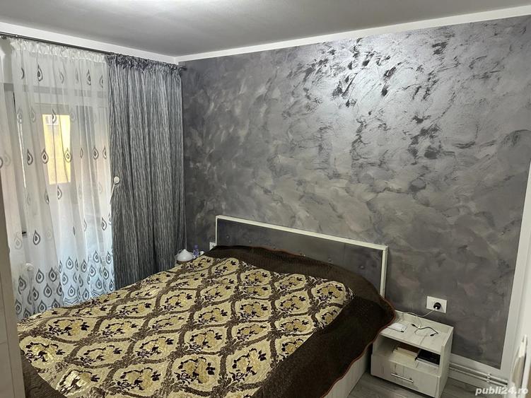 Apartament cu 3 camere 2 balcoane etaj 3 - 1