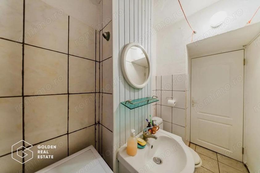 Apartament 4 camere, etaj 1, zona Vlaicu, centrala proprie, loc de parcare - 2