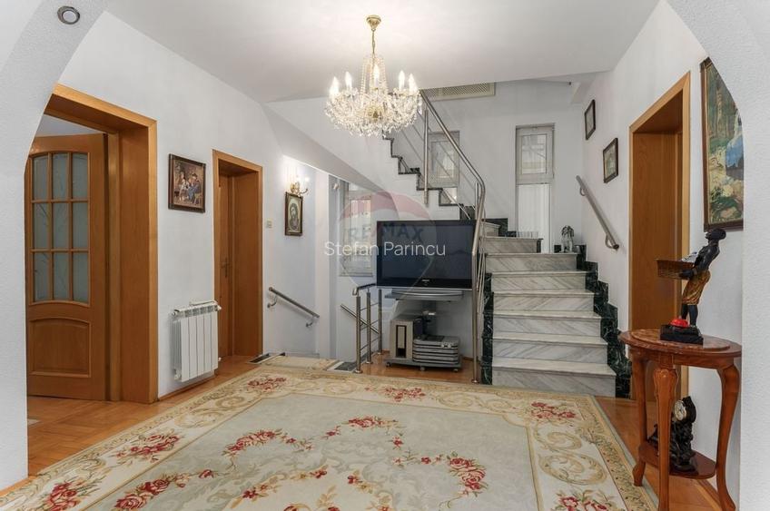 Apartament cu 5 camere in vila, curte si dependinte in Dorobanti
