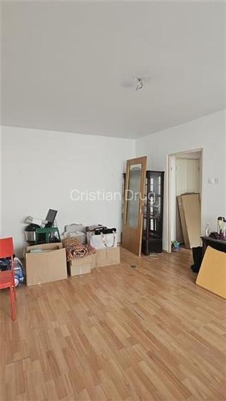 Apartament 2 camere Dristor Apartament 2 camere Dristor