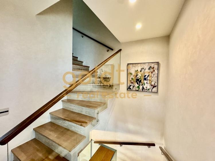 VILA DE COLT/ MOBILATA SI UTILATA/ PARCARI - 43