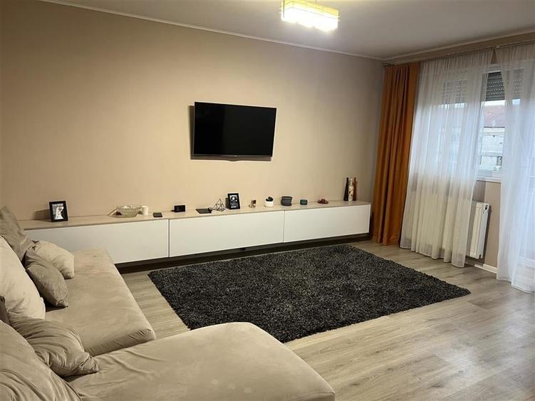 RECO  APARTAMENT 3 camere Rogerius - 1