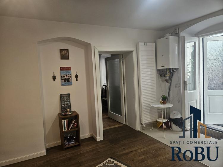 OFERTA Apartament cu potential Centrul Istoric # Spatii comerciale RoBU - 7