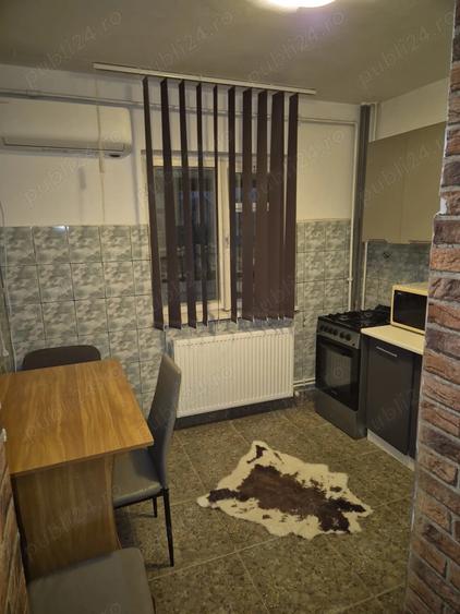 Apartament de inchiriat in Rovine, Etaj 1 - 4