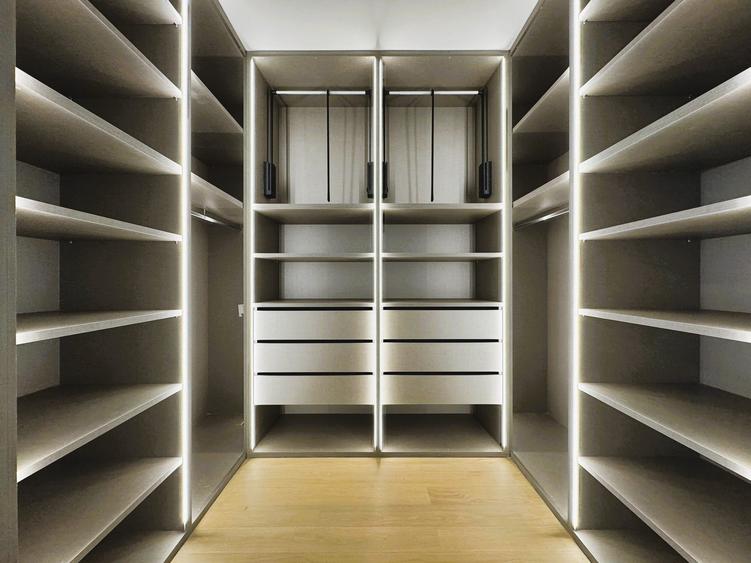 Vanzare ap. 3 camere la cheie- vedere directa catre lac si parc/ imobil boutique - 44