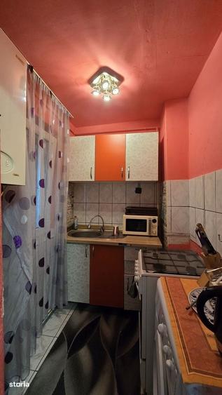 Apartament cu 2 camere nedecomandat în Central