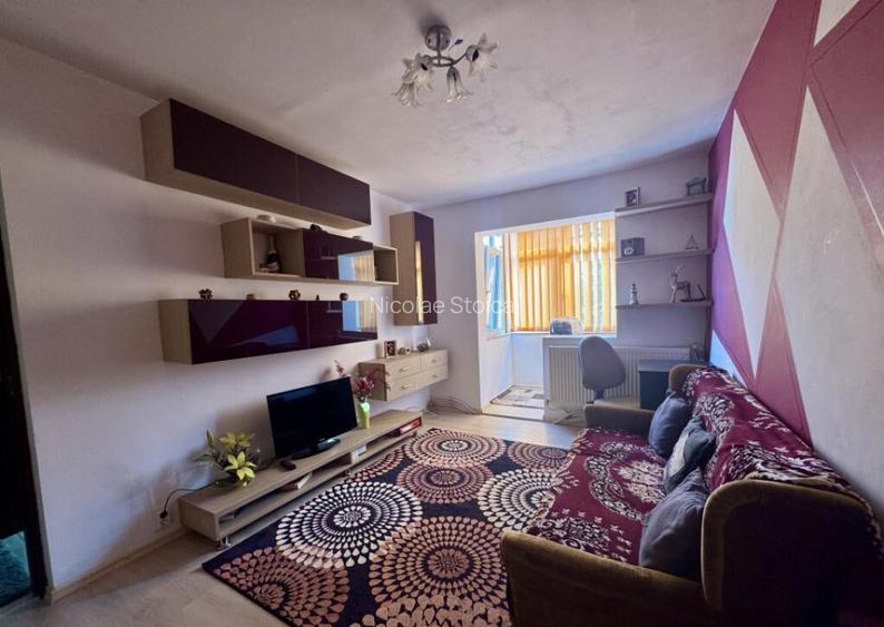 Apartament 3 camere la cheie etaj 2 Apartament 3 camere la cheie etaj 2
