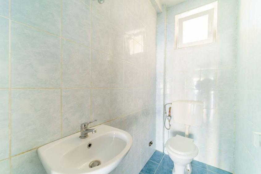 Spatiu comercial de inchiriat in zona Micalaca - 10