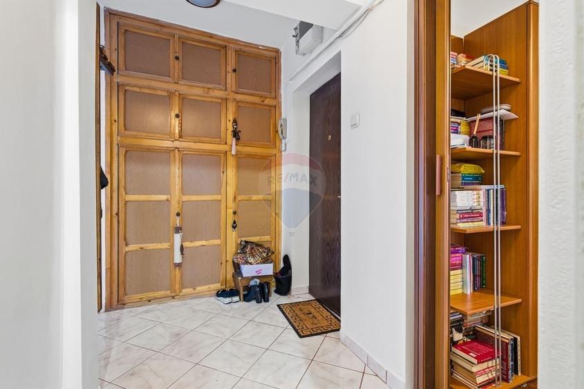 Apartament cu 2 camere de vânzare în zona Dacia - 9