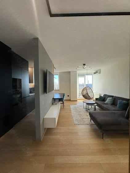 Inchiriez apartament 3 camere, Pia?a Doina, 70 mp, parcare subterana - 6