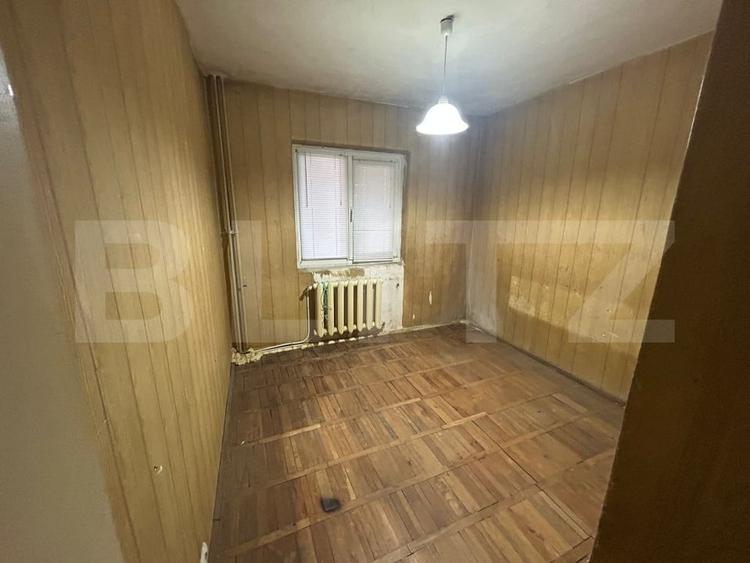 Apartament cu 4 camere, 80 mp, zona CUG - 1