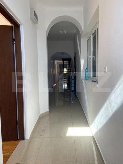 Casa spatioasa cu 4 camere, Nufarul, 240mp - 20