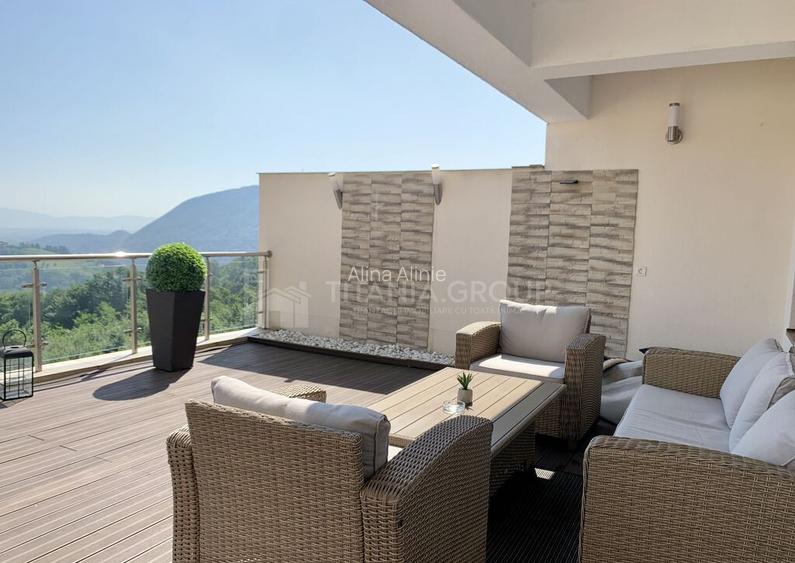 Apartament superb 3 camere+ terasa 35 mp+garaj, privelist... Apartament superb 3 camere+ terasa 35 mp+garaj, privelist...