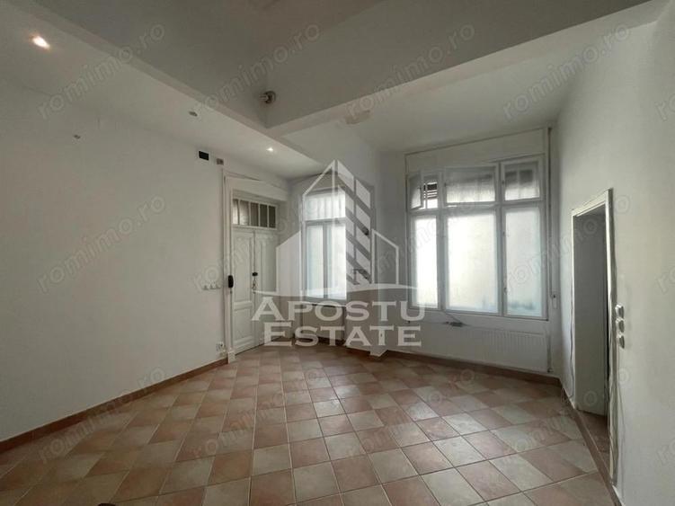 Apartament cu 5 camere, 125 mp, Zona Ultracentrala - 1