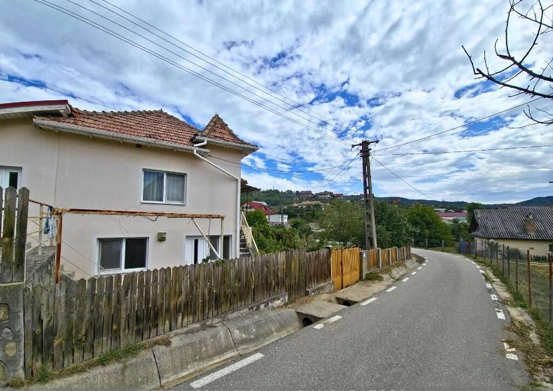 CASA IN BERISLAVESTI - LA 8 KM DE CALIMANESTI - 30