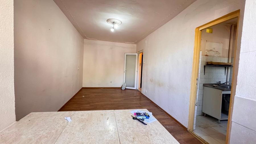 Garsoniera la parter - 6