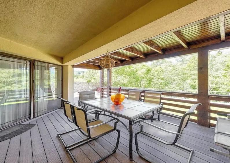 Suprafata generoasa teren - 12