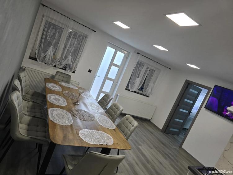 Camera regim hotelier cu jacuzzi in vila parcare privata. Se inchiriaza tot nivelul de jos 80m - 7