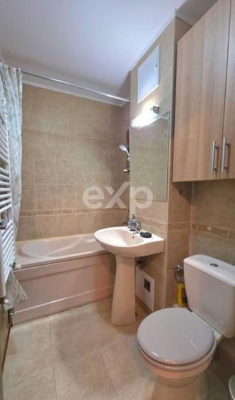 Apartament 3 camere de inchiriat – Ultracentral, str. Grivitei Bl. B16 - 7