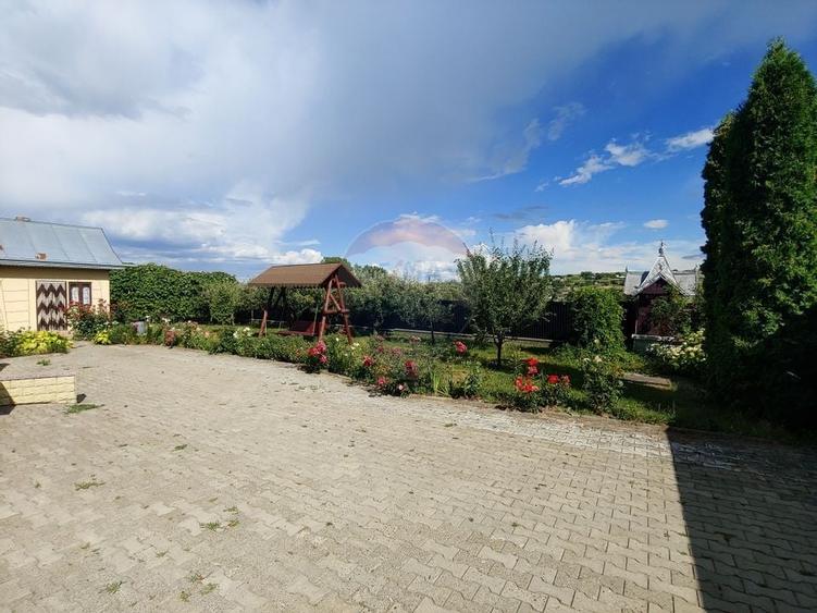 Casa / Vila de vanzare cu teren intravilan 1200 mp-Zvoristea, Suceava - 36
