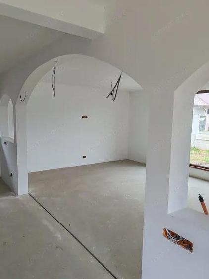 Casa noua 2025, semifinisata in zona lini?tita - Tau?ii-Magherau? - 2