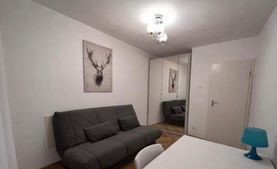 Apartament 3 camere, decomandat - zona Centru Civic - 3