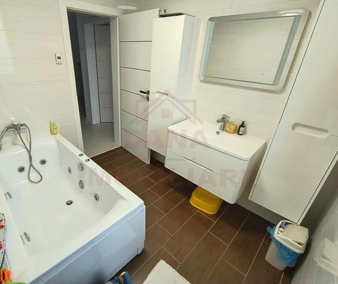 VILĂ TIP TRIPLEX/ LA CHEIE/ &Icirc;N CARANSEBEȘ/,JUD.C-S COMISION 0% - 9