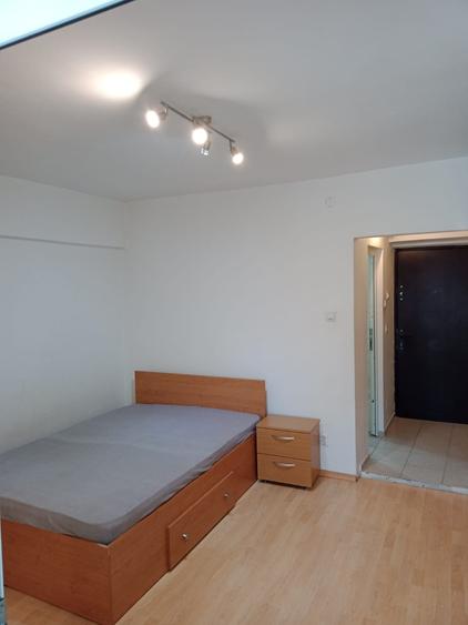 Garsoniera, zona Hala Centrala-Moldova Mall - 3