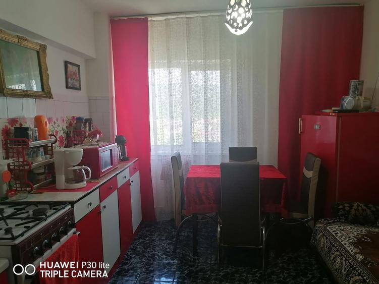 Apartament de vanzare - 1