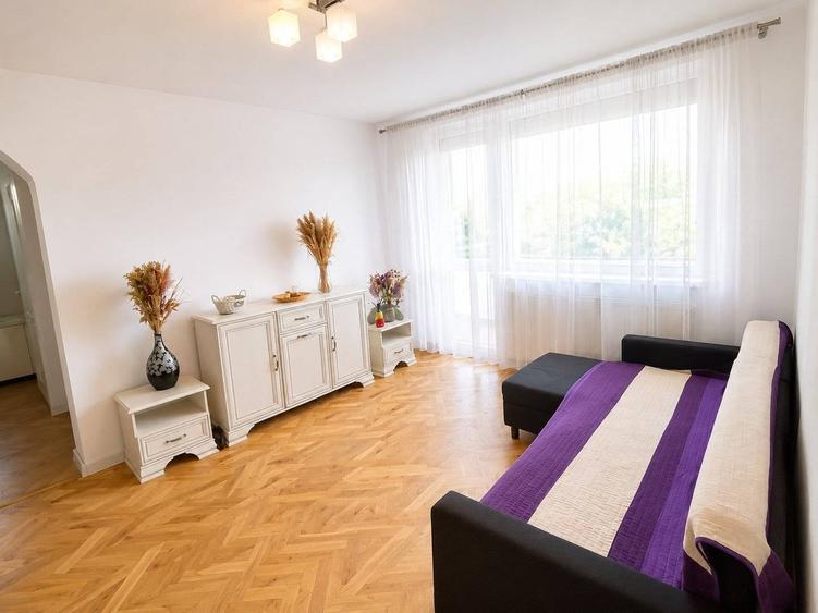 Apartament cu 3 camere decomandat în Grigorescu