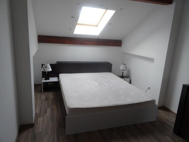 Aprtament cu doua camere, de lux, in cladire istorica, zona ultracentrala - 3