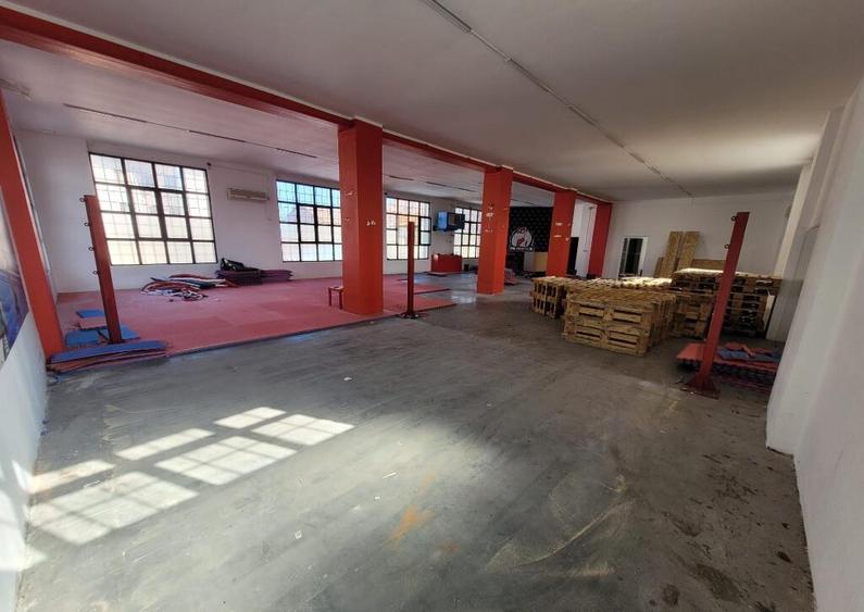 Inchiriez spatiu comercial zona Boul Rosu - ID : RH-40377-property - 7