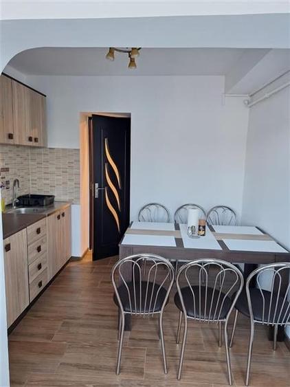 Apartament 3 camere de inchiriat CFR Str IC Bratianu - 4