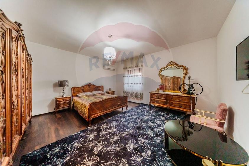 Casă de lux , finisaje premium, piscină, curte amenajată –Vladimirescu - 9