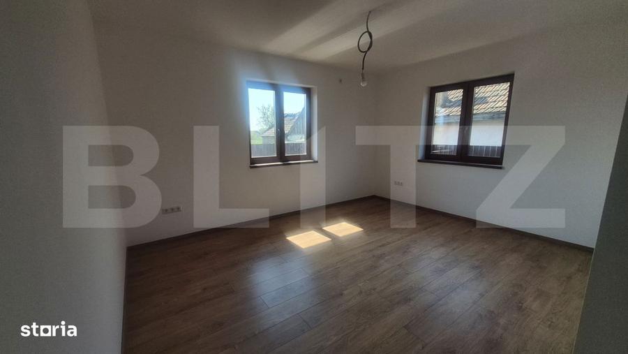 Casa 3 camere de vanzare, 120 mp, teren 950 mp, Balta Blonda - 3