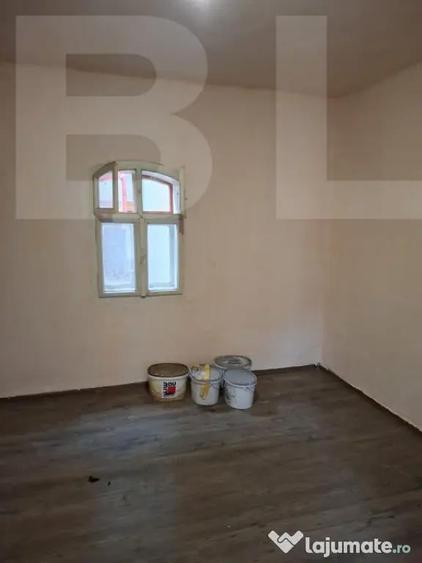 Casa de vanzare, 4 camere, 140 mp - in Costiu - 4