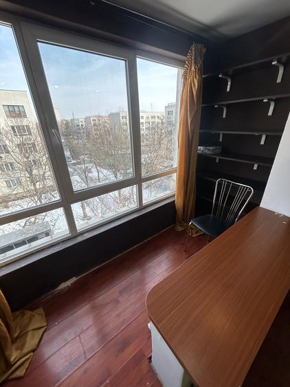 1 Decembrie 1918 4 Camere Etaj 3 81 Mp  Bloc 1976 5 Min Metrou - 11