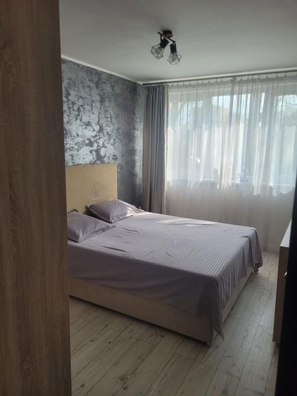 Vand apartament 2 camere Moghioros parc - 7