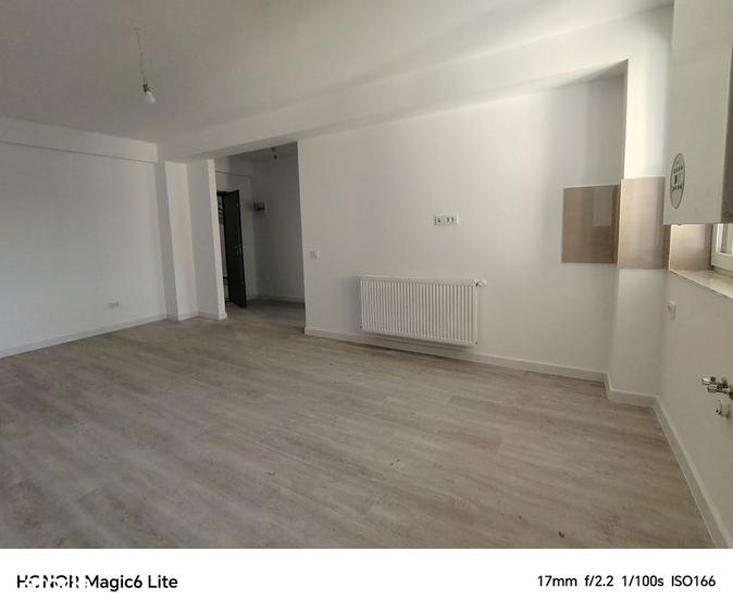 Apartament cu doua camere, Visoianu, statia de autobuz, et 3 - 3