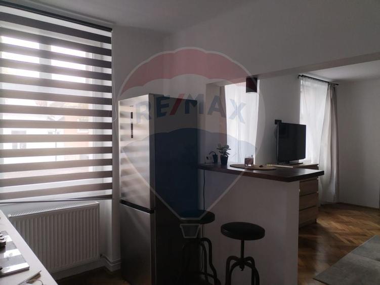 Apartament cu 1 camere de &icirc;nchiriat &icirc;n zona Centrul Istoric - 6