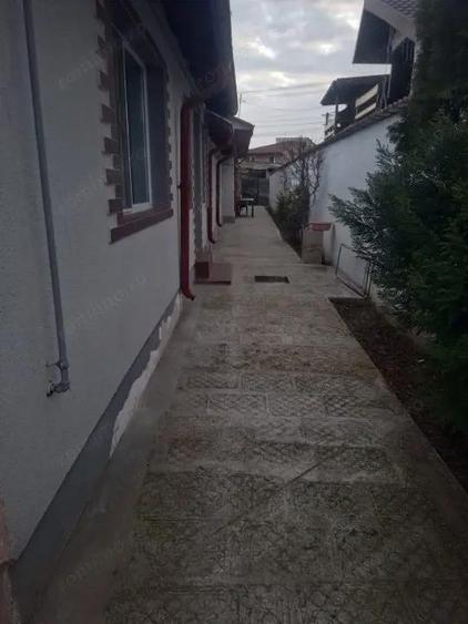 OPORTUNITATE RARA, CASA SPATIOASA 7 CAMERE, ZONA CENTRALA , APROAPE DE MALL-URI. - 5